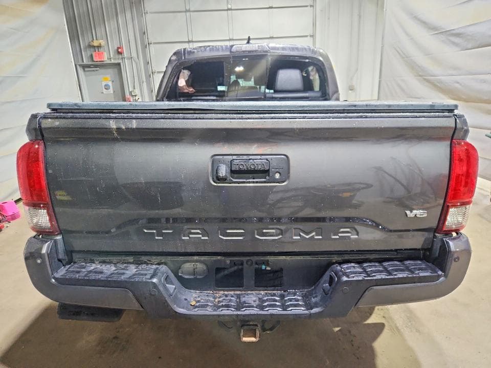 2019 TOYOTA TACOMA TRD SPORT 6