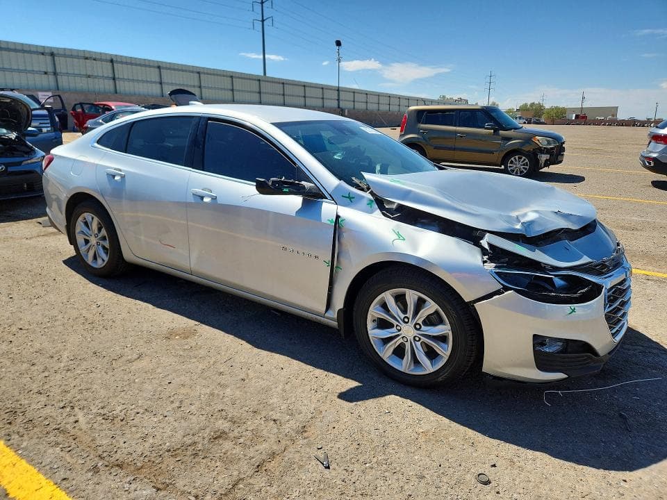 2022 CHEVROLET MALIBU LT 4