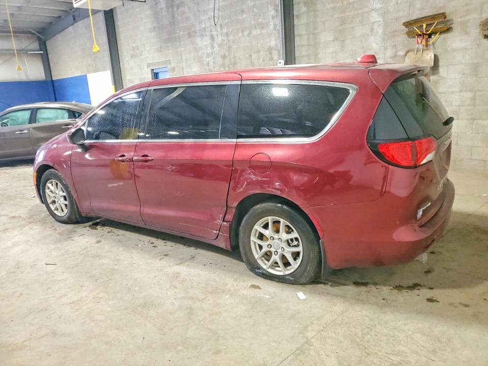 2017 CHRYSLER PACIFICA TOURING 2