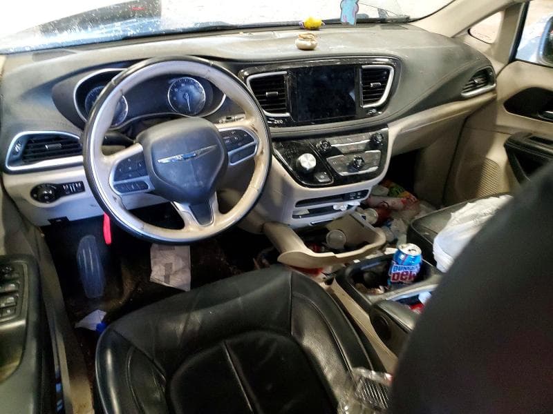 2020 CHRYSLER PACIFICA LIMITED 8