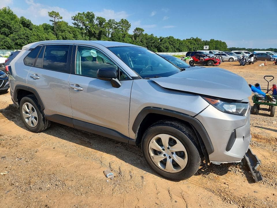 2022 TOYOTA RAV4 LE 4