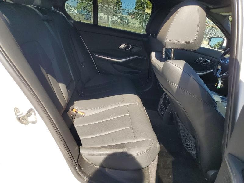 2019 BMW 330I 10