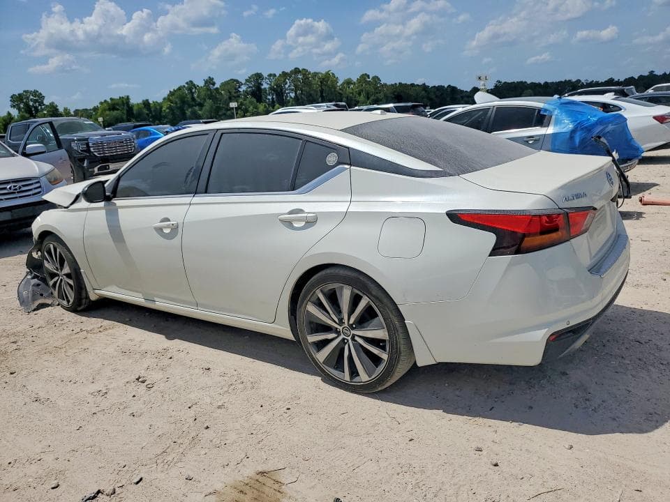 2020 NISSAN ALTIMA SR 2