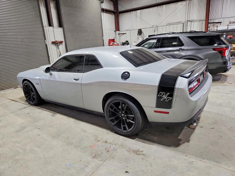 2019 DODGE CHALLENGER R/T 2