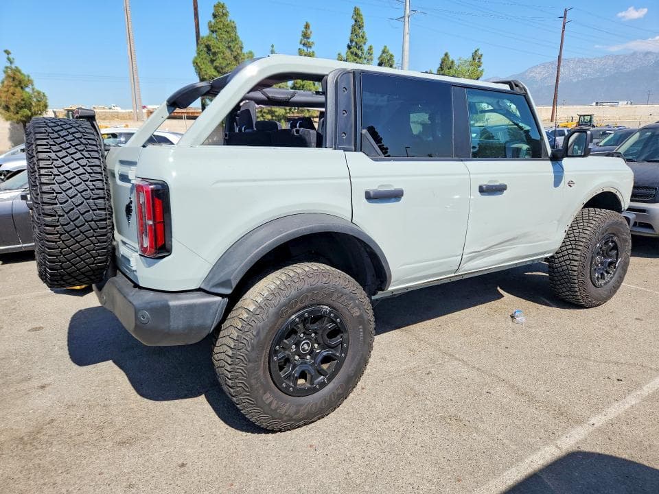 2022 FORD BRONCO BASE 3