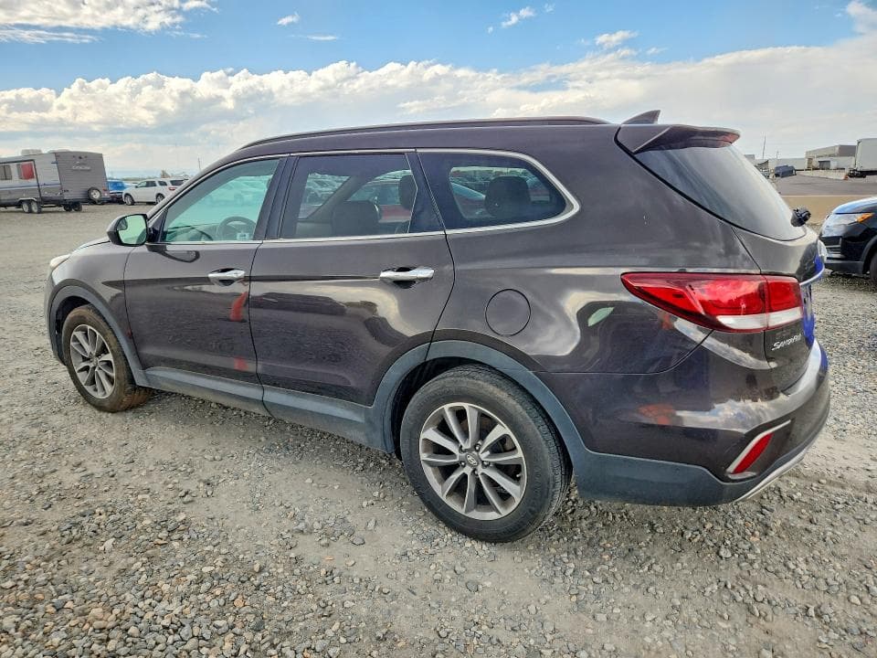 2017 HYUNDAI SANTA FE SE 2