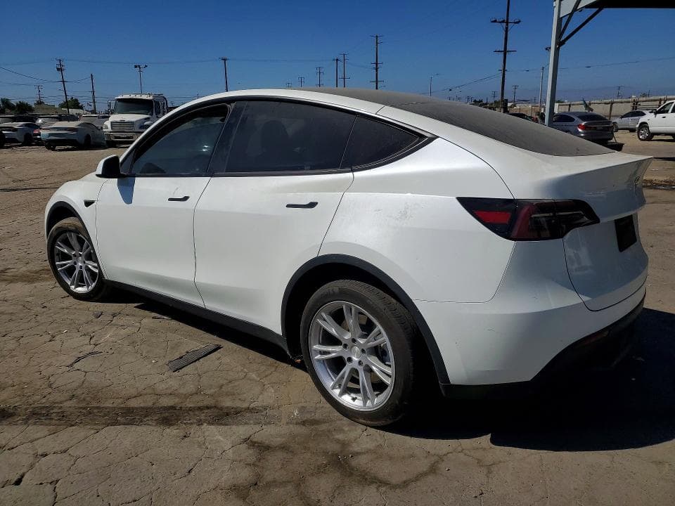 2023 TESLA MODEL Y 2
