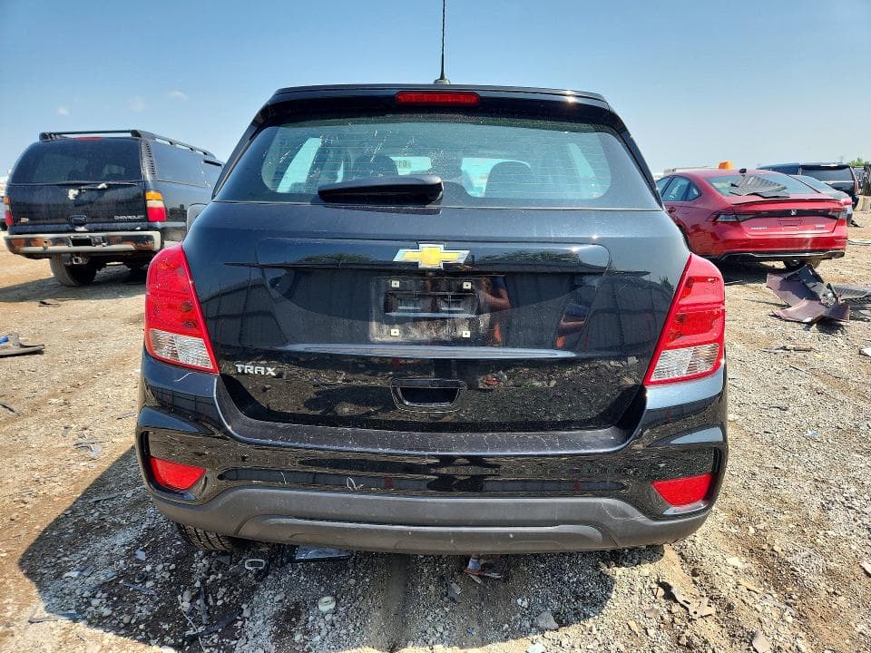 2020 CHEVROLET TRAX LS 6