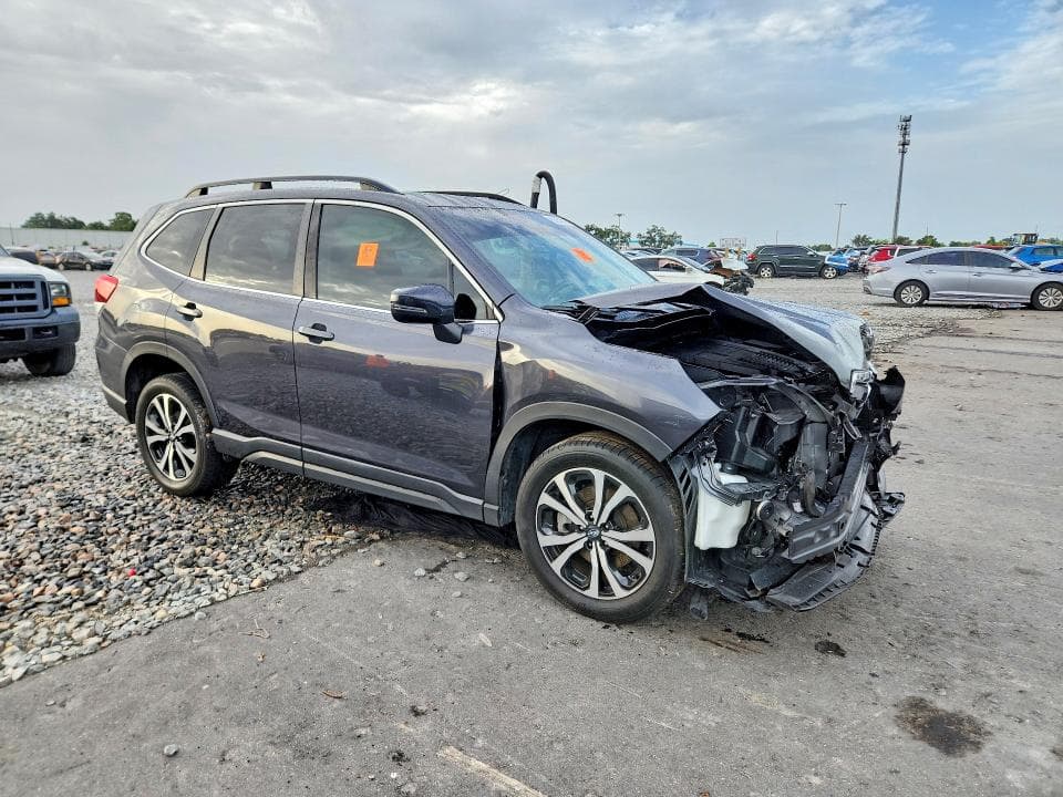 2019 SUBARU FORESTER LIMITED 4