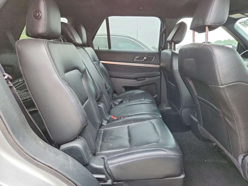 2019 FORD EXPLORER XLT 11