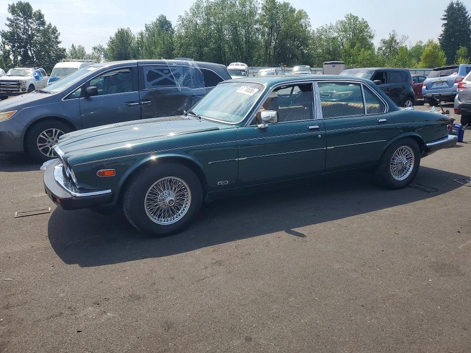 1984 JAGUAR XJ6 - 1