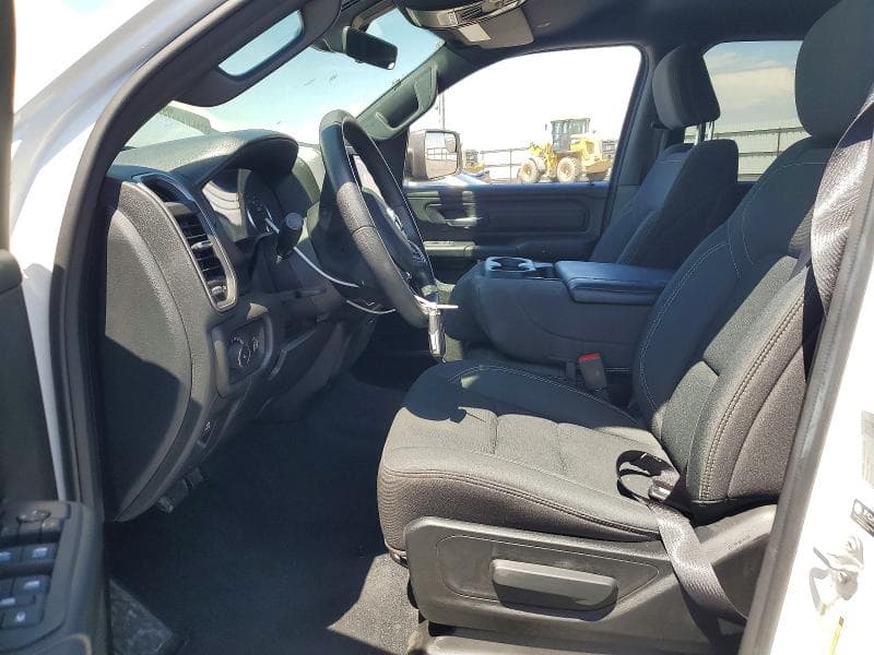 2025 RAM 1500 TRADESMAN 7