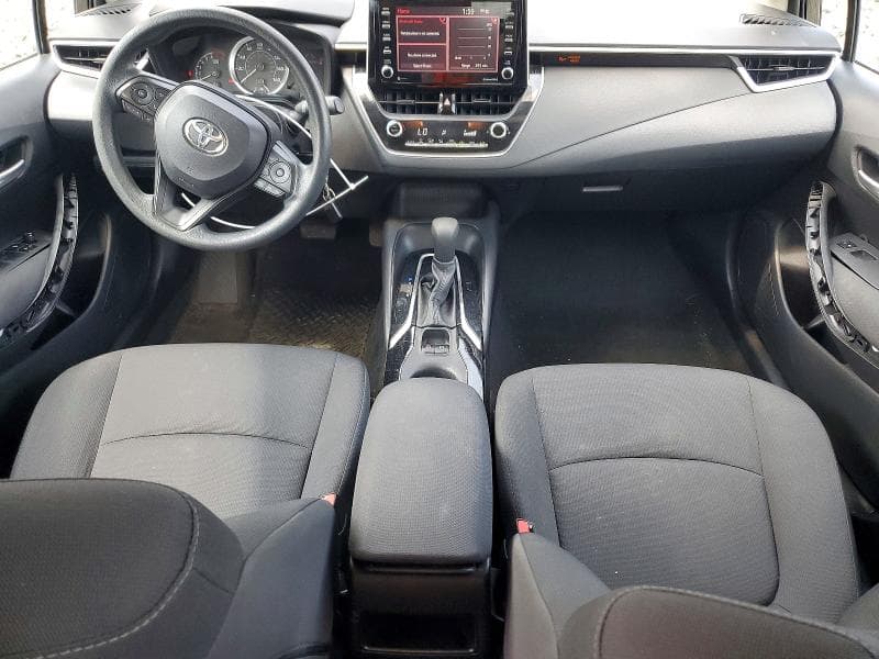 2021 TOYOTA COROLLA LE 8