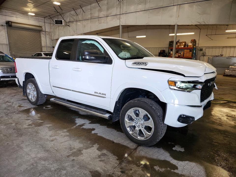 2025 RAM 1500 BIG HORN/LONE STAR 4