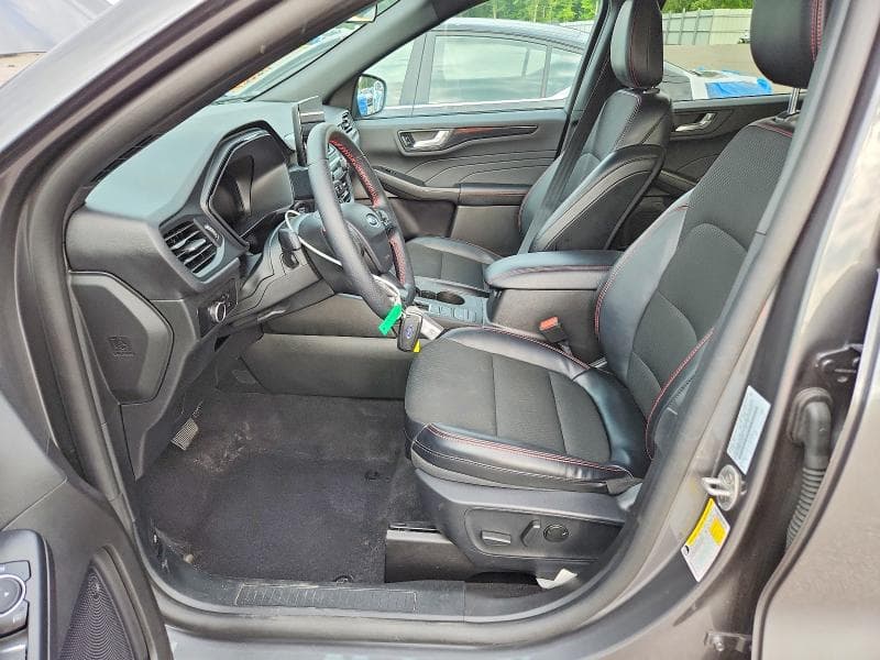 2026 FORD ESCAPE ST LINE 7