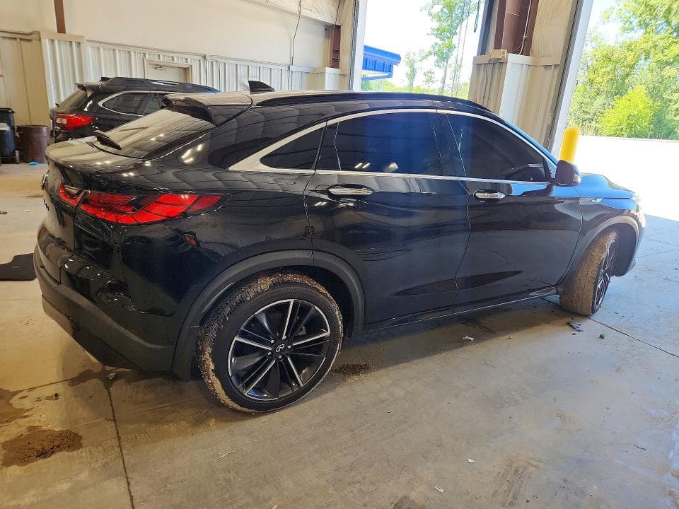 2022 INFINITI QX55 LUXE 3