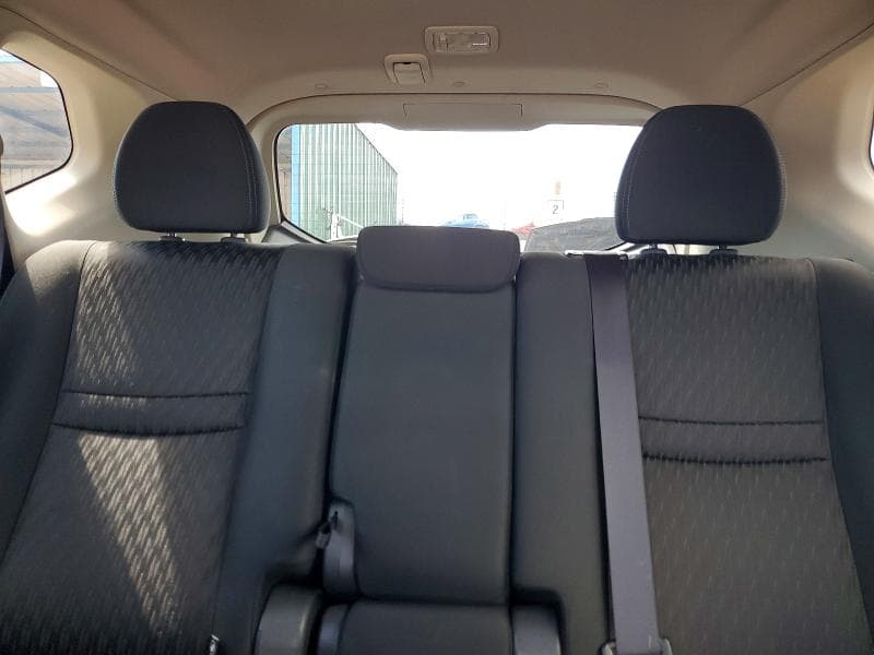 2020 NISSAN ROGUE SV 10