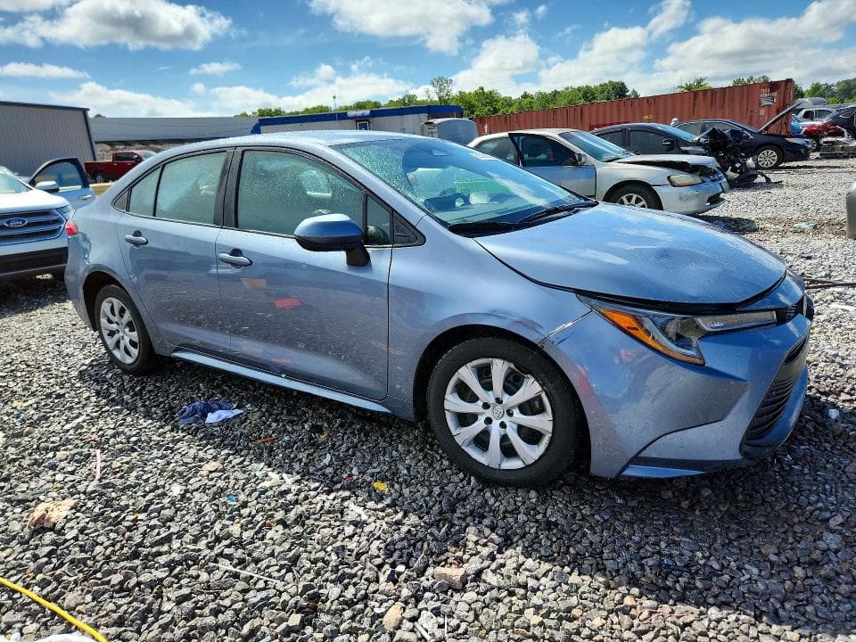 2023 TOYOTA COROLLA LE 4