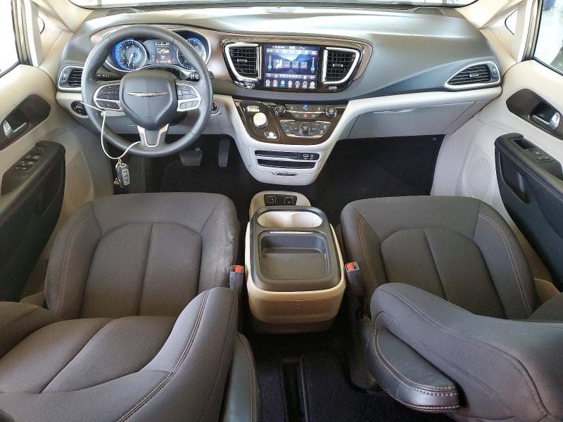 2018 CHRYSLER PACIFICA TOURING PLUS 8