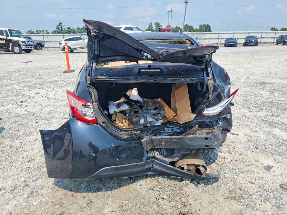 2018 TOYOTA COROLLA LE 6