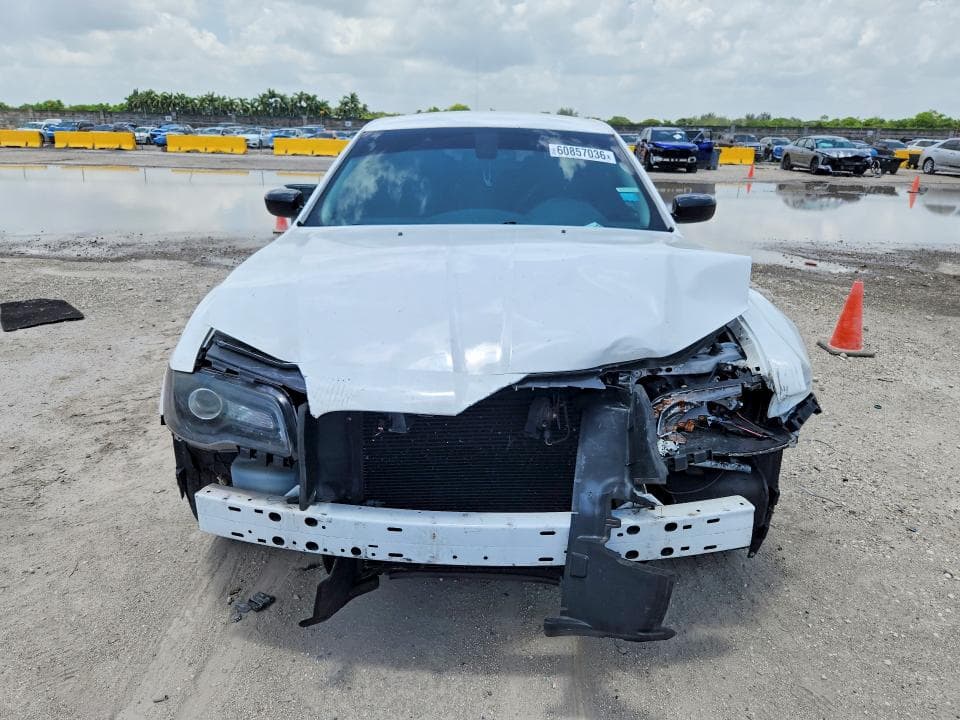2018 CHRYSLER 300 TOURING 5