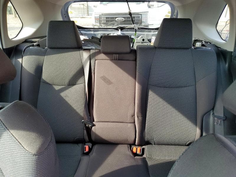 2023 TOYOTA RAV4 LE 10