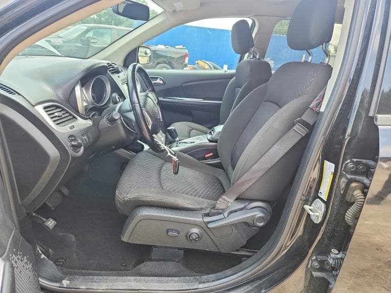 2020 DODGE JOURNEY SE 7