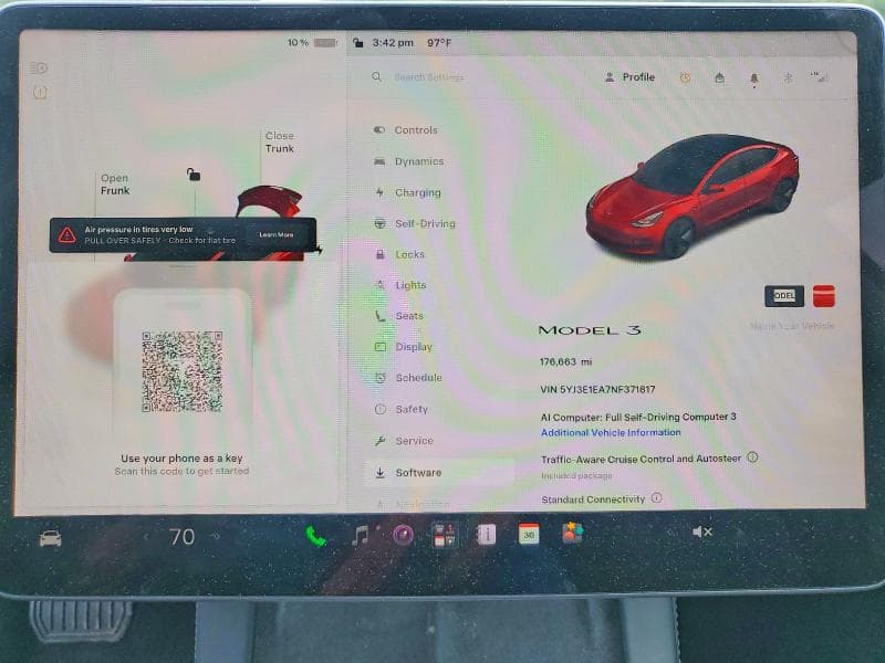 2022 TESLA MODEL 3 9
