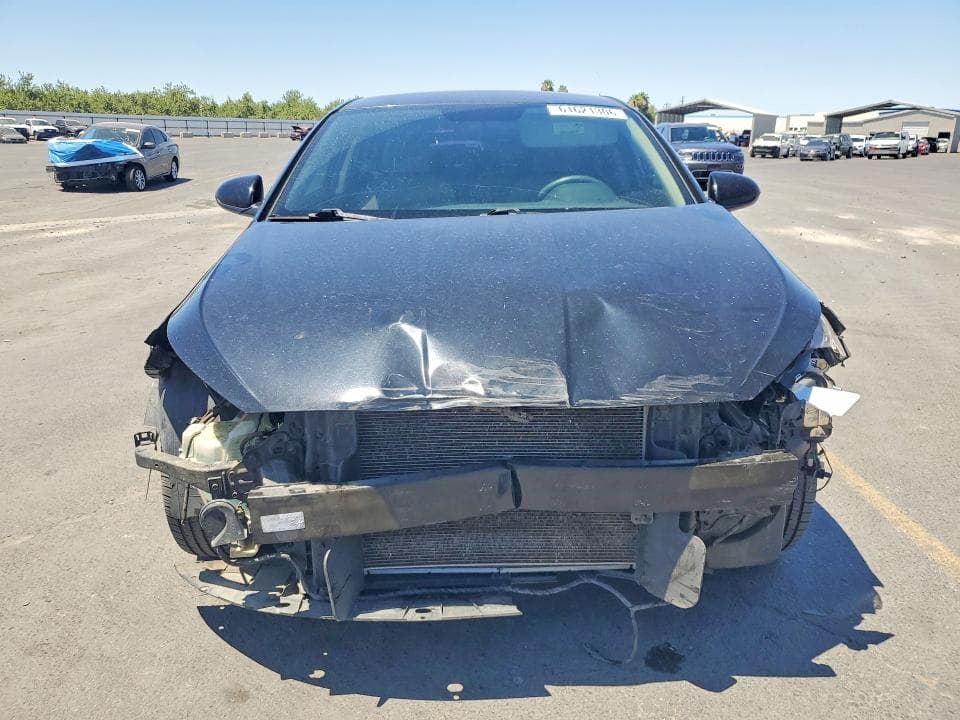 2019 HYUNDAI ELANTRA SE 5