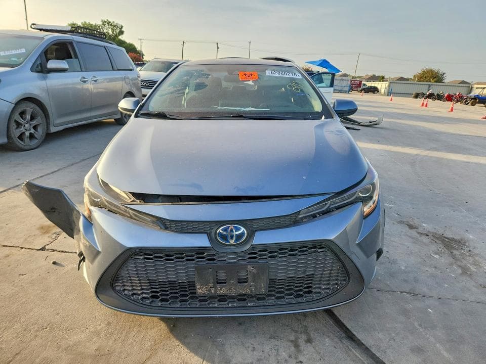 2021 TOYOTA COROLLA LE 5