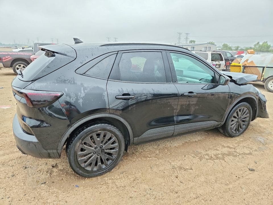 2020 FORD ESCAPE SEL 3