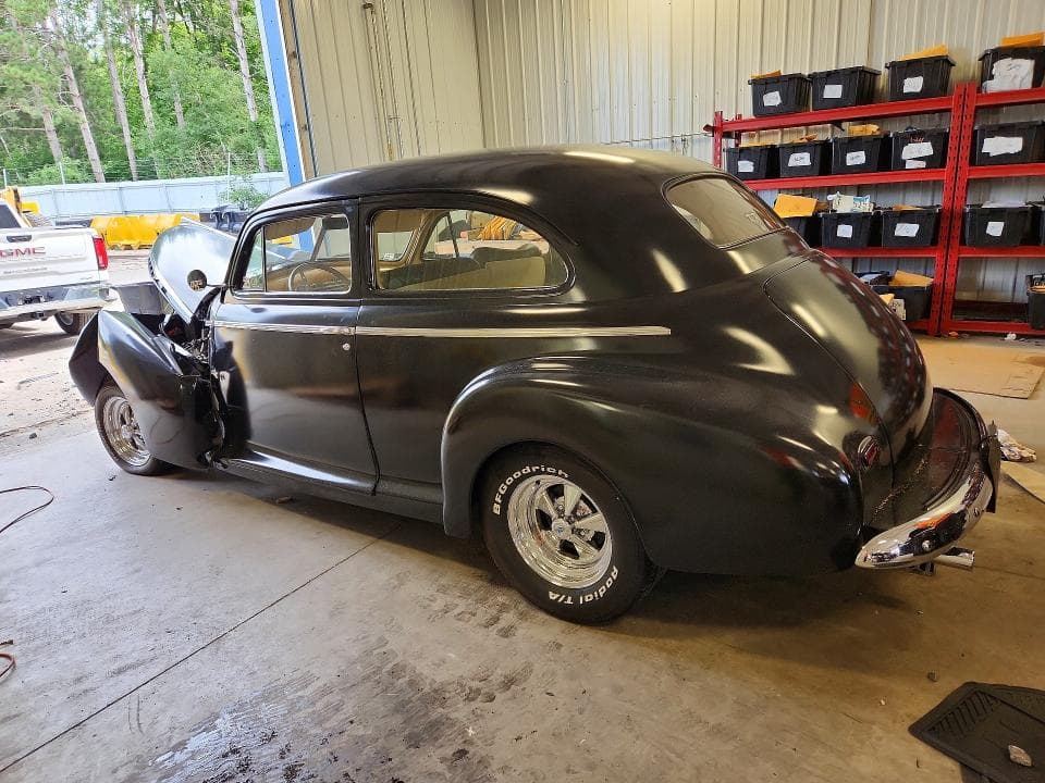1941 CHEVROLET MASTER DELUXE 2