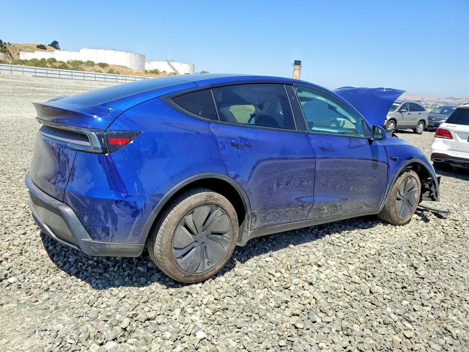 2026 TESLA MODEL Y 3