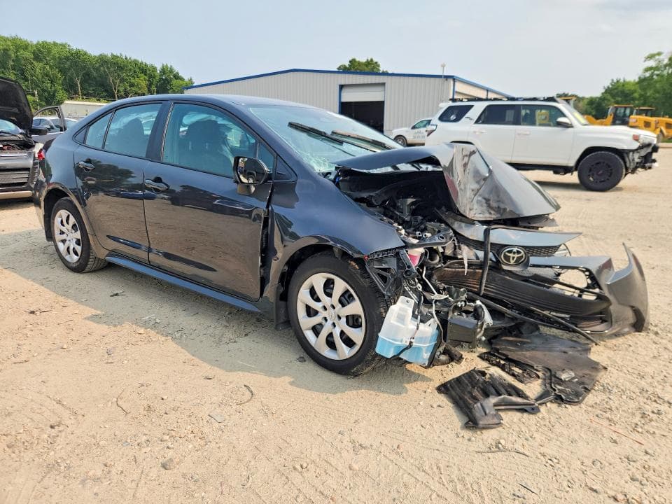 2025 TOYOTA COROLLA LE 4