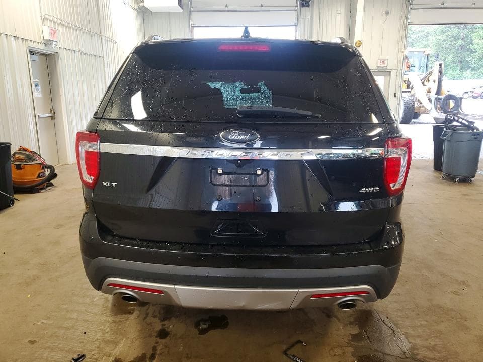 2017 FORD EXPLORER XLT 6