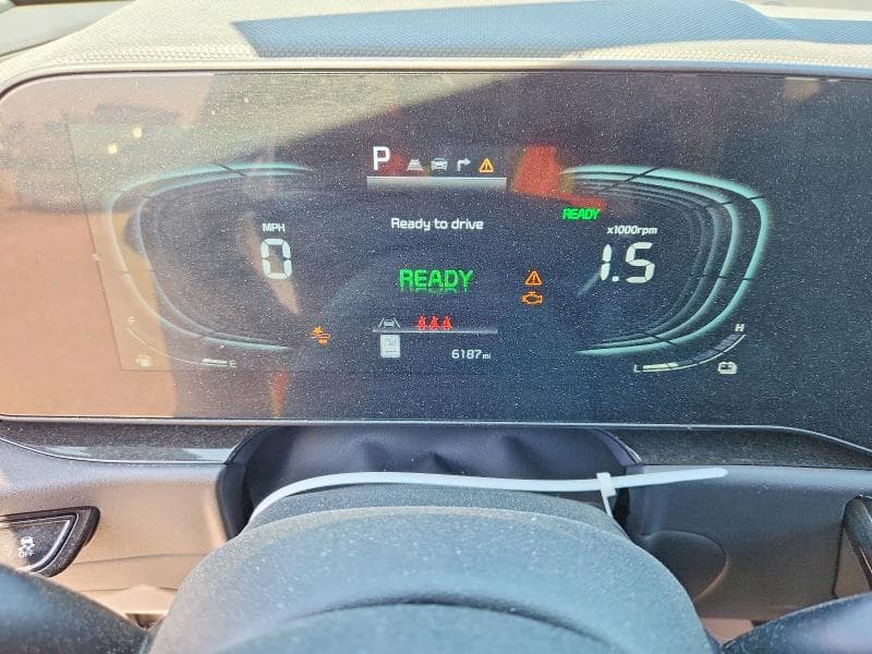2025 KIA NIRO EX 9