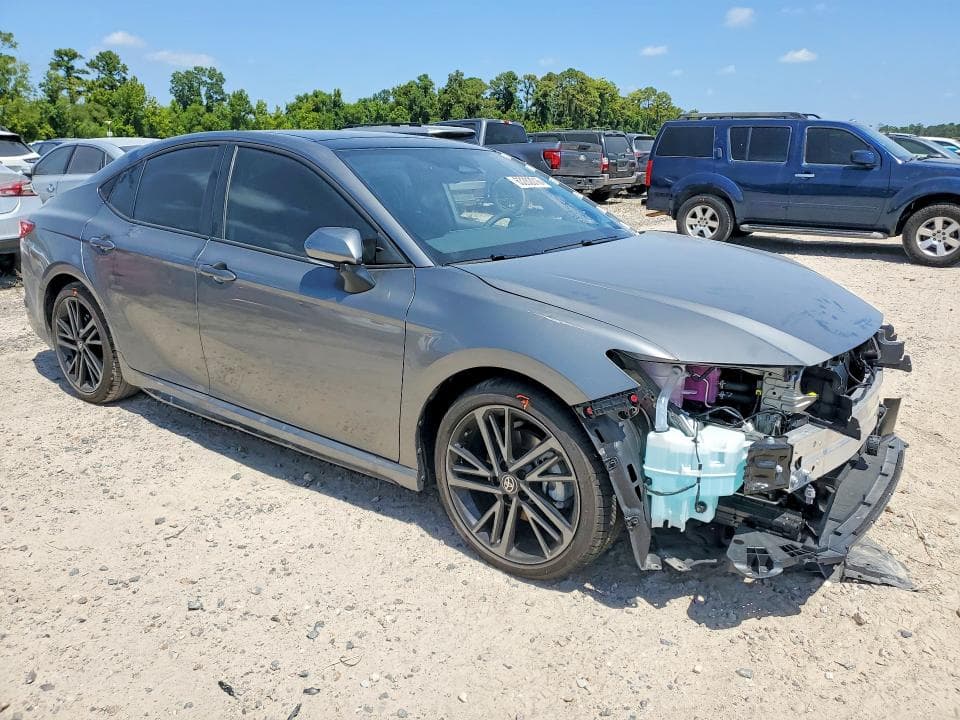 2026 TOYOTA CAMRY XSE 4
