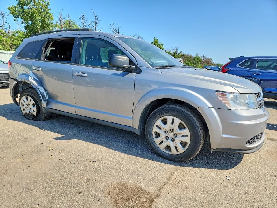 2020 DODGE JOURNEY SE 4