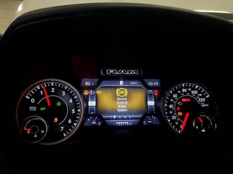 2019 RAM 1500 LARAMIE 9