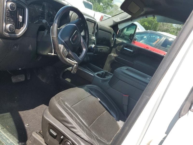 2020 GMC SIERRA K2500 SLT 8