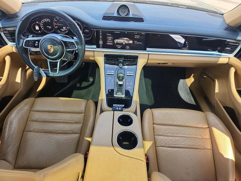 2018 PORSCHE PANAMERA 4 E-HYBRID 8