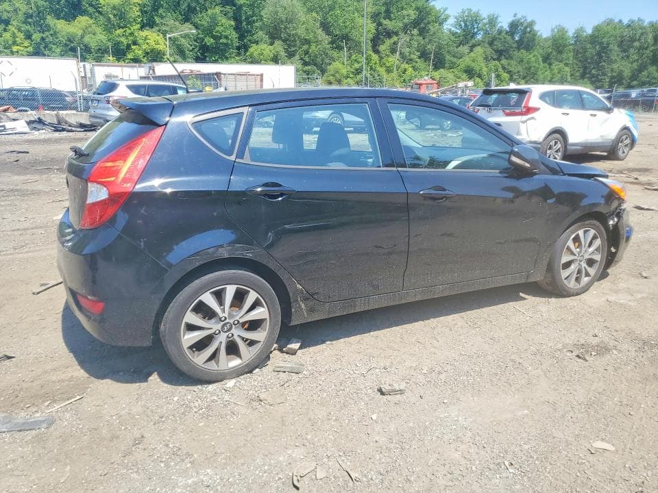 2017 HYUNDAI ACCENT SPORT 3