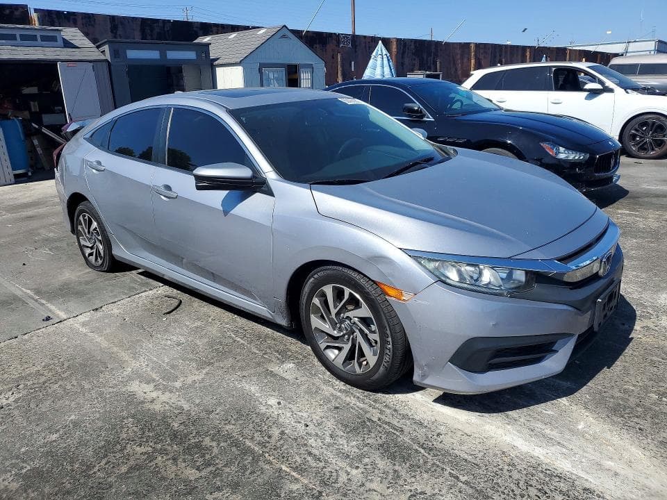 2017 HONDA CIVIC EX 4
