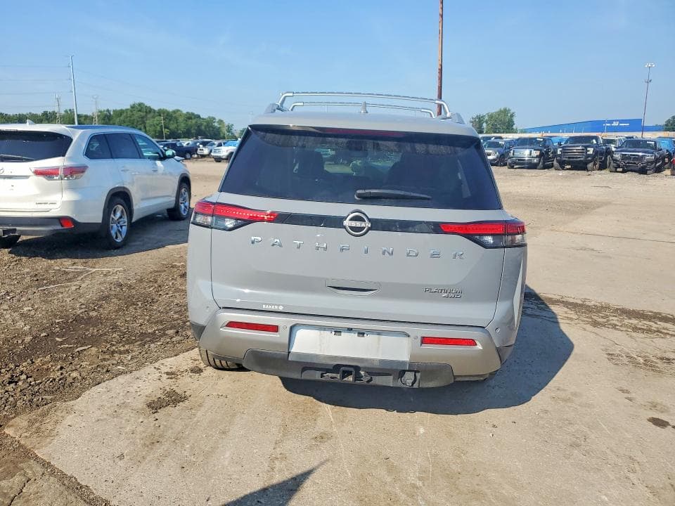 2023 NISSAN PATHFINDER PLATINUM 6