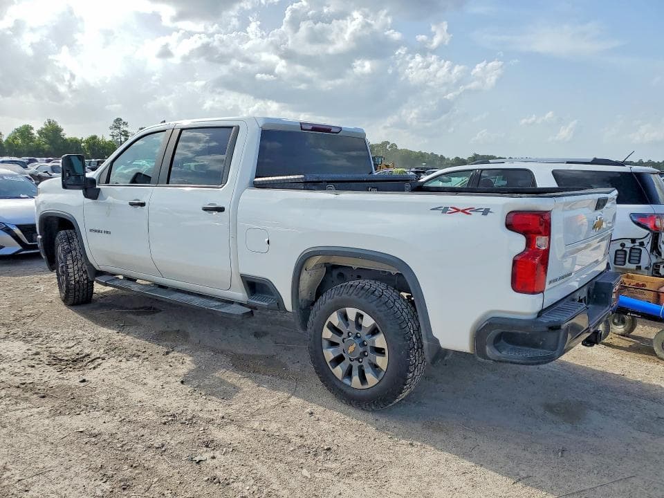 2023 CHEVROLET SILVERADO K2500 CUSTOM 2