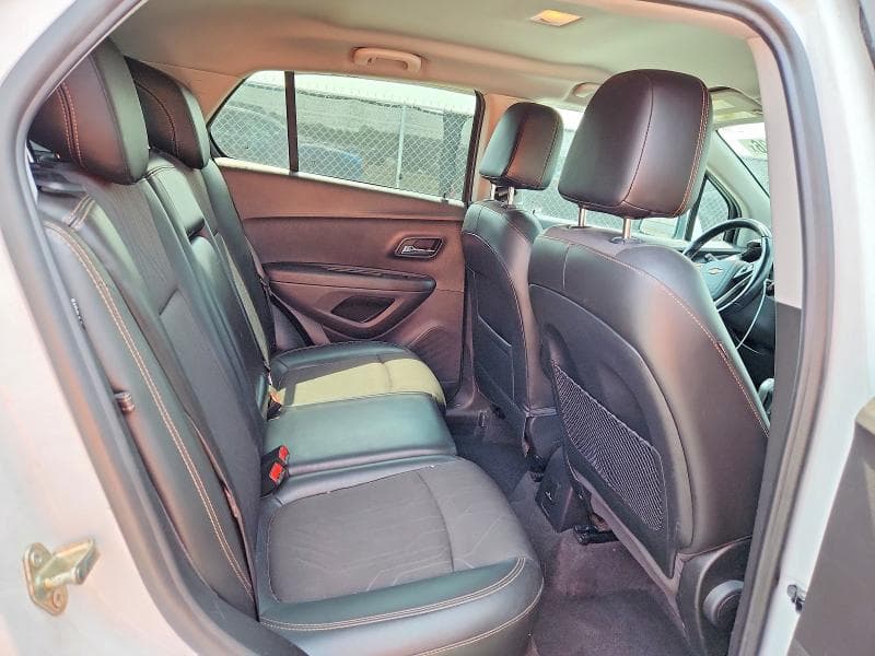 2020 CHEVROLET TRAX 1LT 10