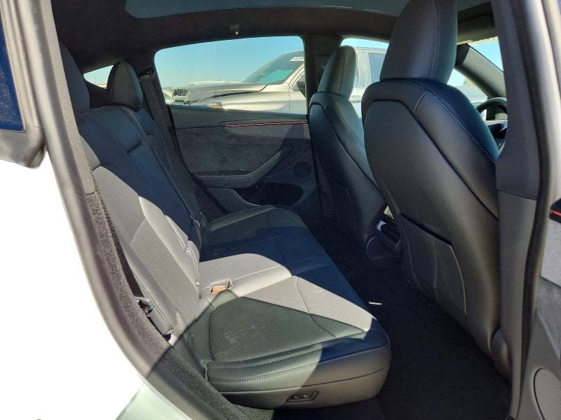 2026 TESLA MODEL Y 11