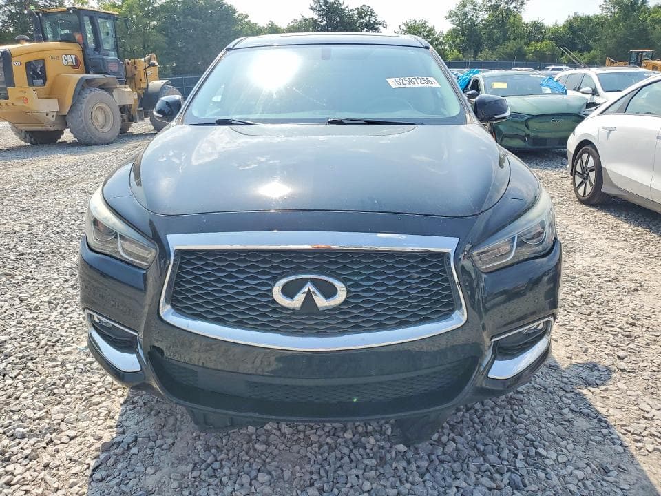 2017 INFINITI QX60 BASE 5
