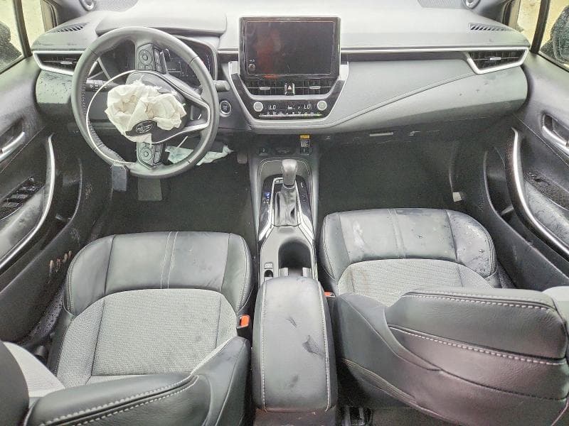 2025 TOYOTA COROLLA XSE 8