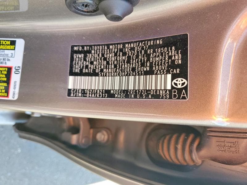 2017 TOYOTA COROLLA LE 12